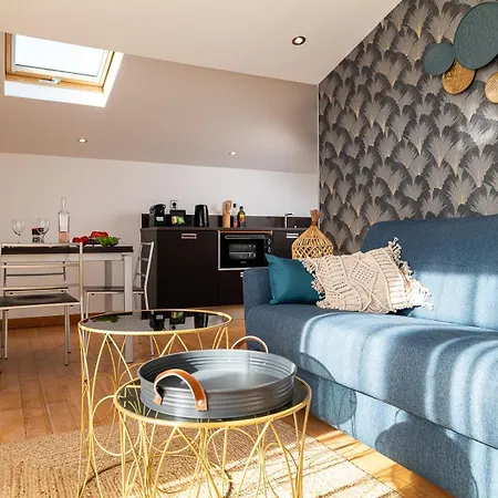 Nest In Mandara Apartment